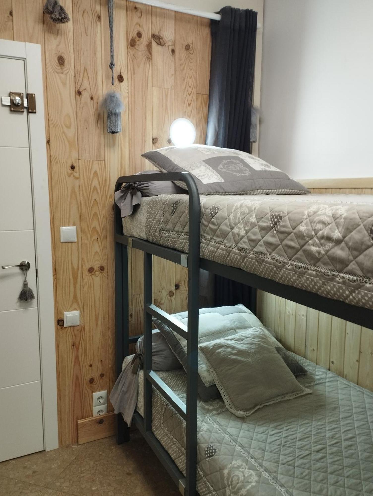Chambres D'Hotes Chez Catherine A Reus Chambre De Paris Avec Salle De Bains Privee 외부 사진