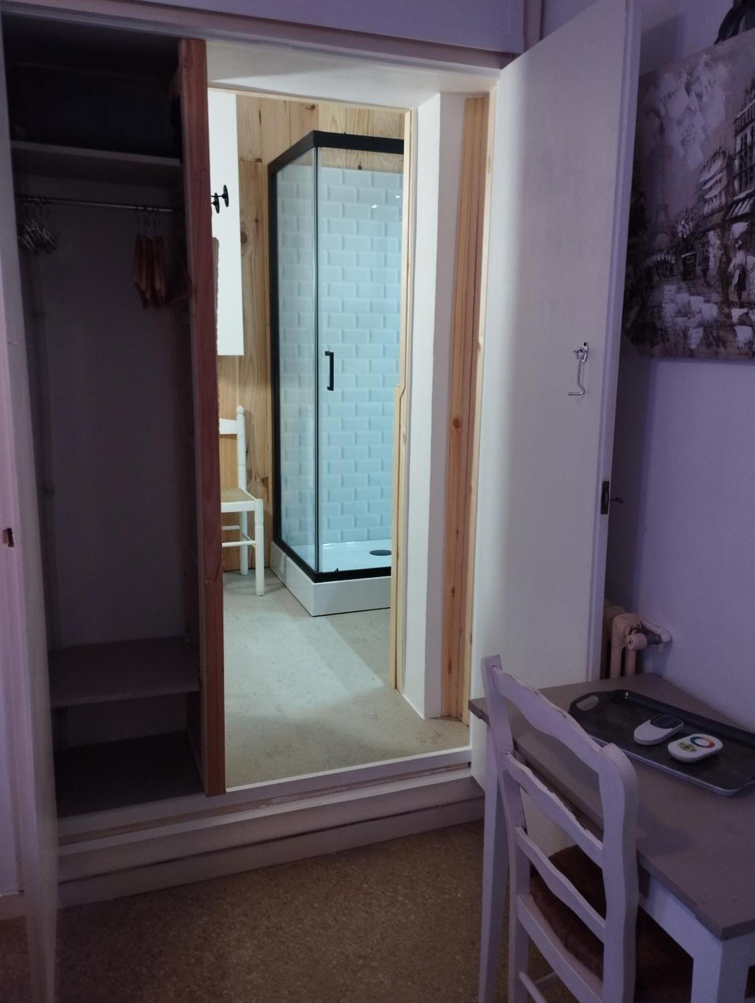 Chambres D'Hotes Chez Catherine A Reus Chambre De Paris Avec Salle De Bains Privee 외부 사진